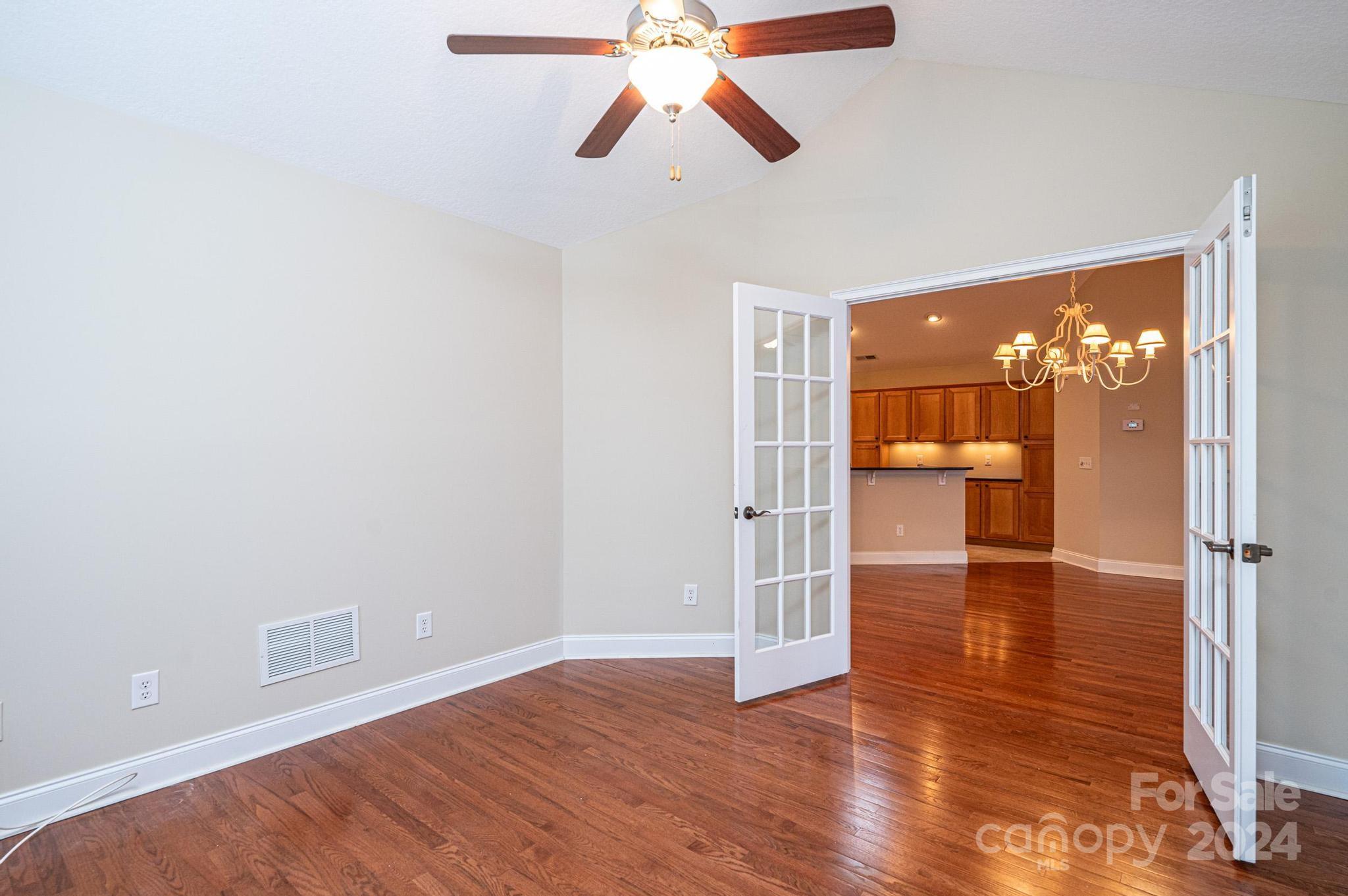 Wynnshire Ridge - Residential