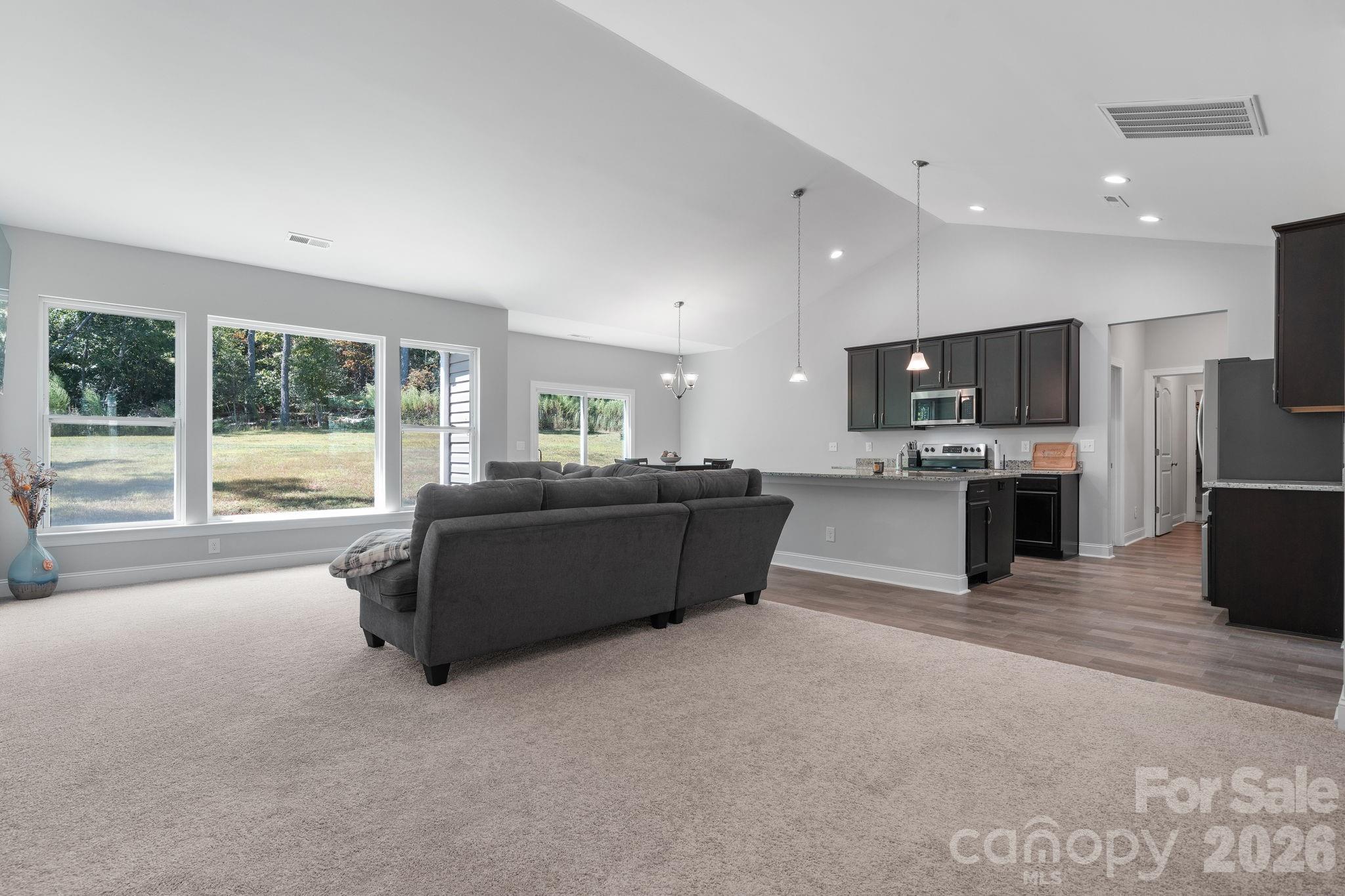 4903 Rio De Luna None