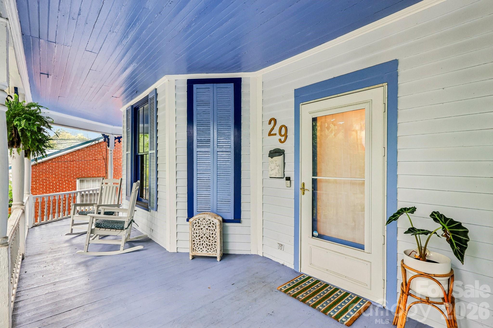 29 Tribune Avenue SW
