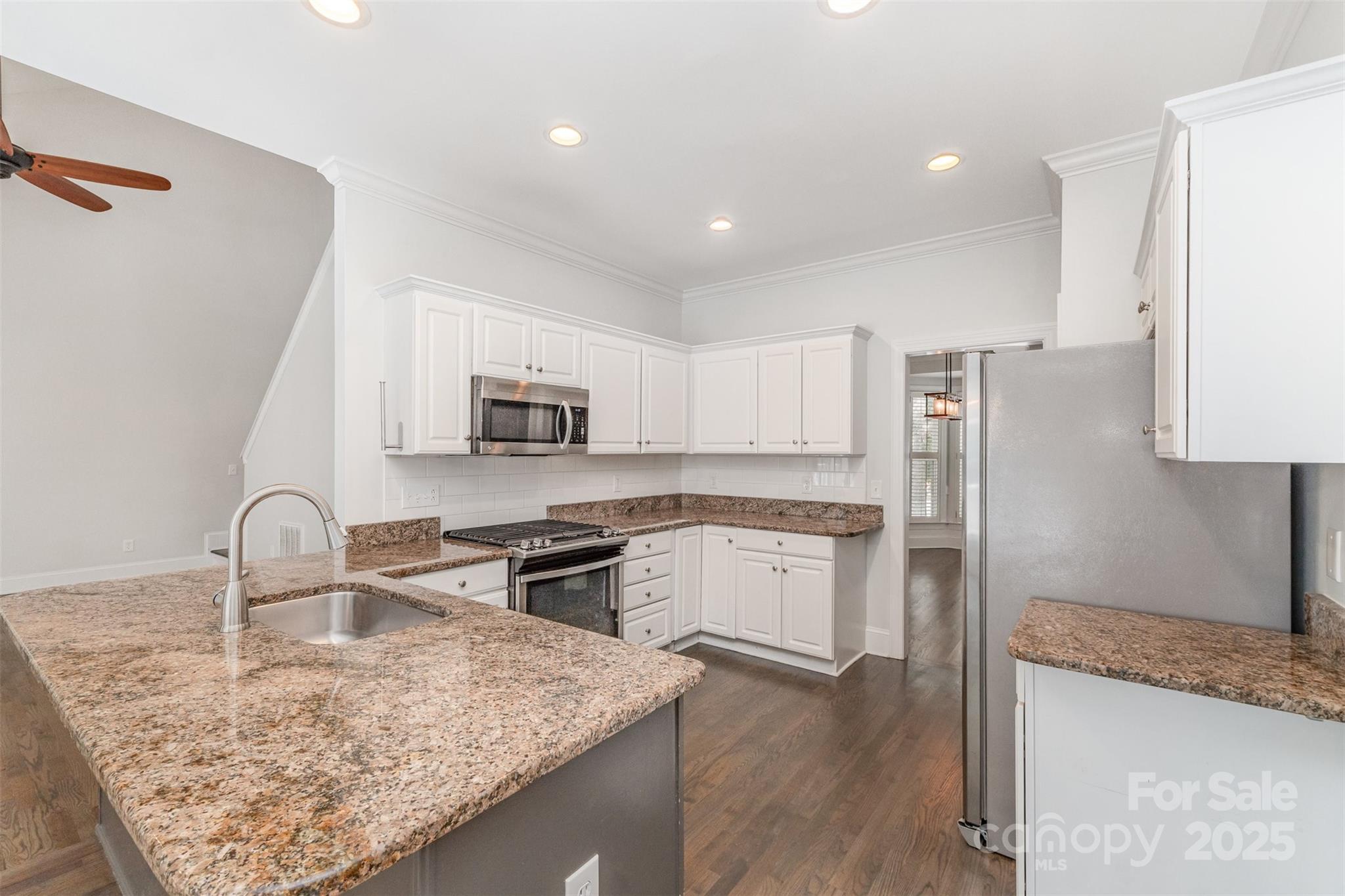 Beverly Crest - Residential