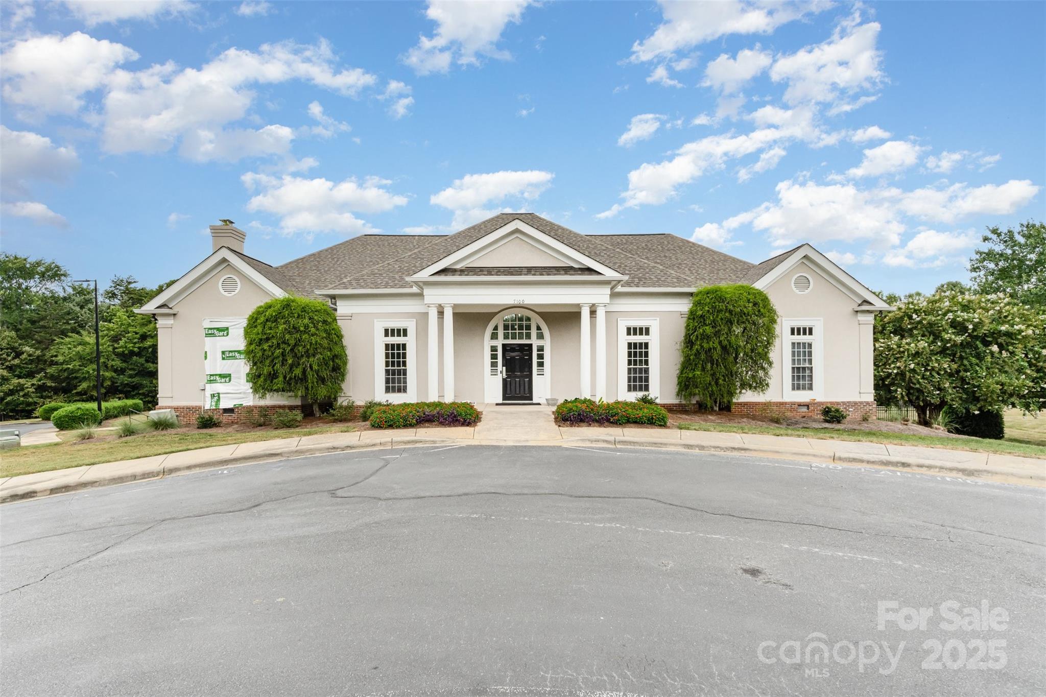 Beverly Crest - Residential