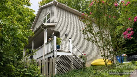Photo of 18 Old West Chapel Road, Asheville, NC 28803 (MLS # 4404864)