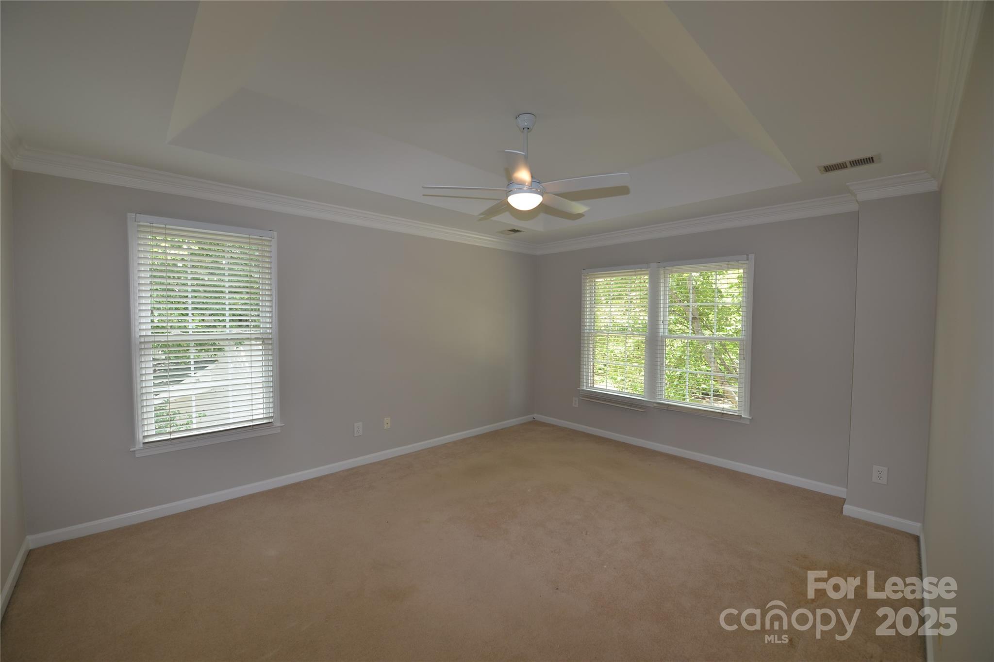 LAKE DAVIDSON - Residential Lease