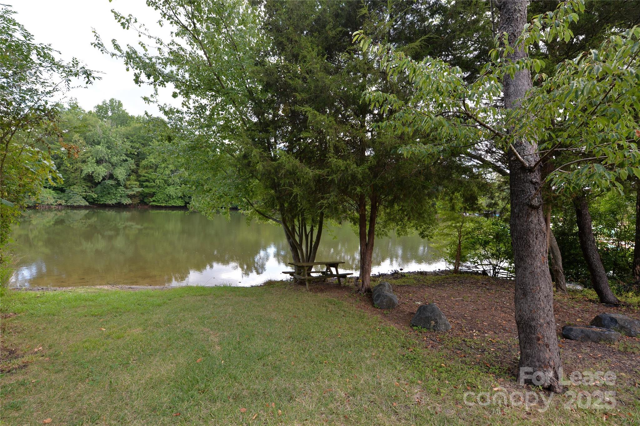 LAKE DAVIDSON - Residential Lease