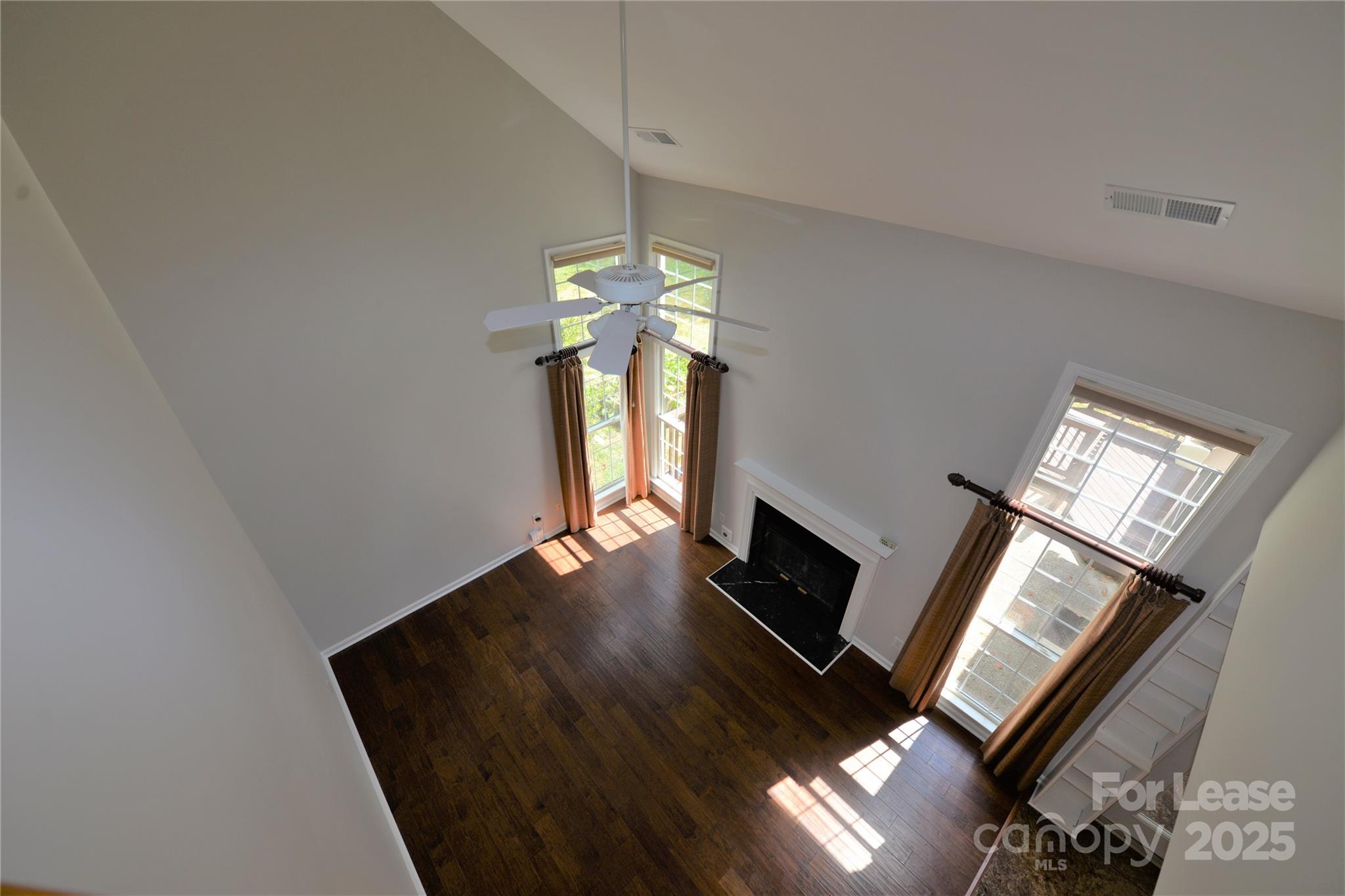 LAKE DAVIDSON - Residential Lease