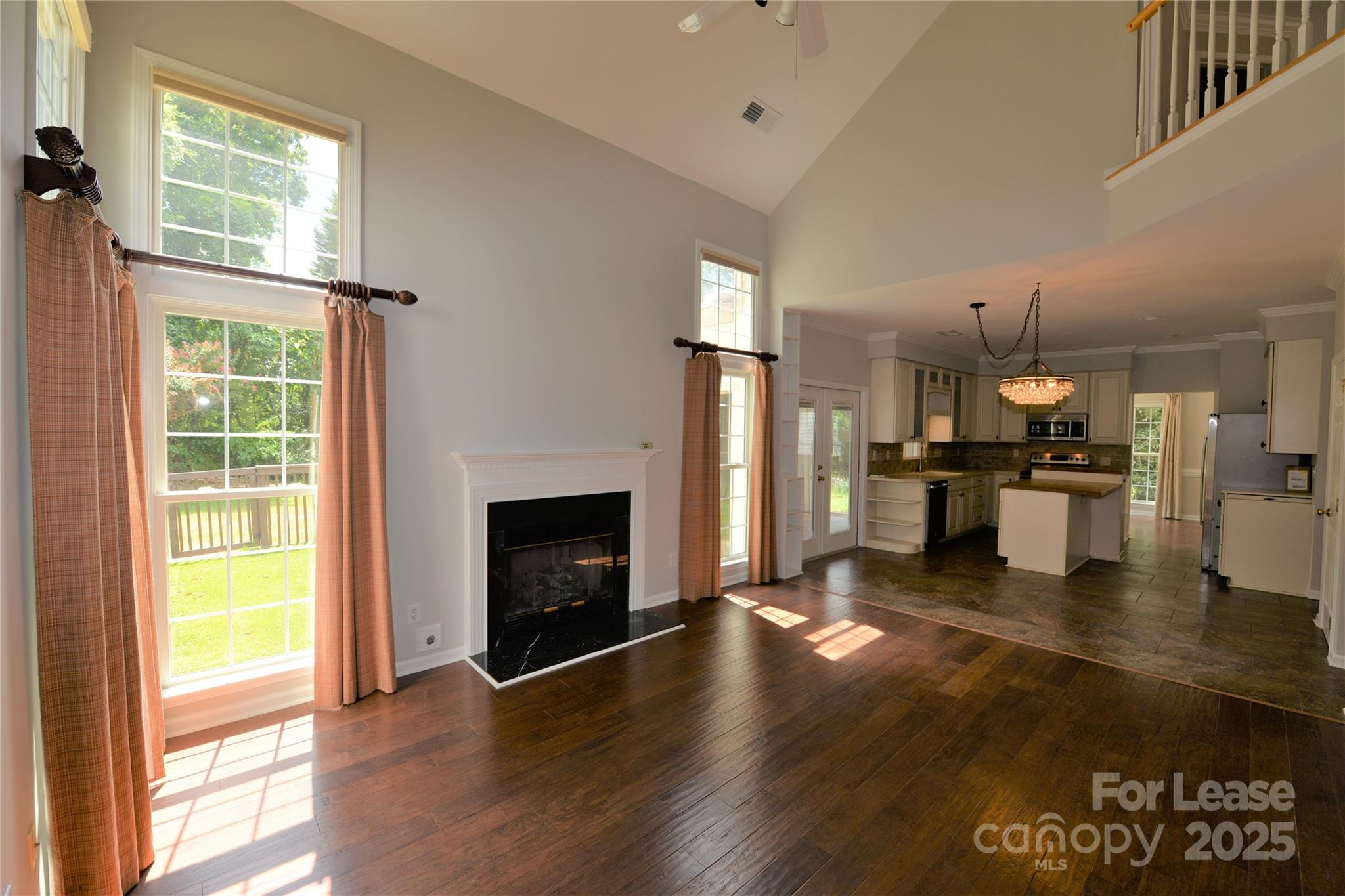 LAKE DAVIDSON - Residential Lease