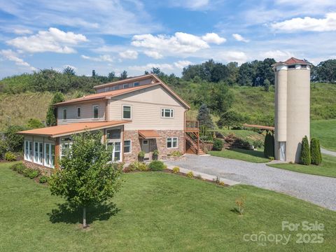 593 Buck Ridge Road Waynesville NC 28785