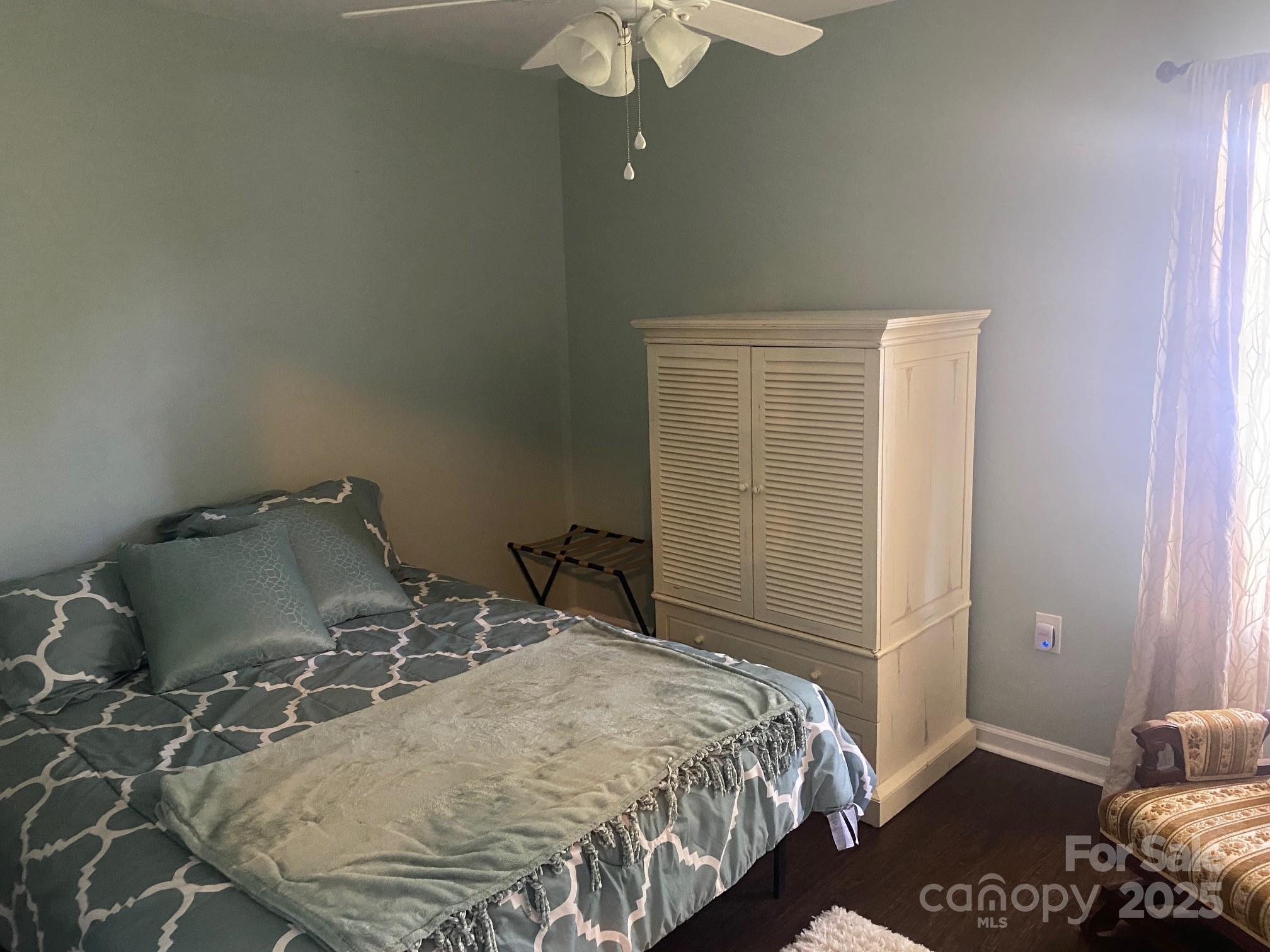 Glenwood Manor - Residential