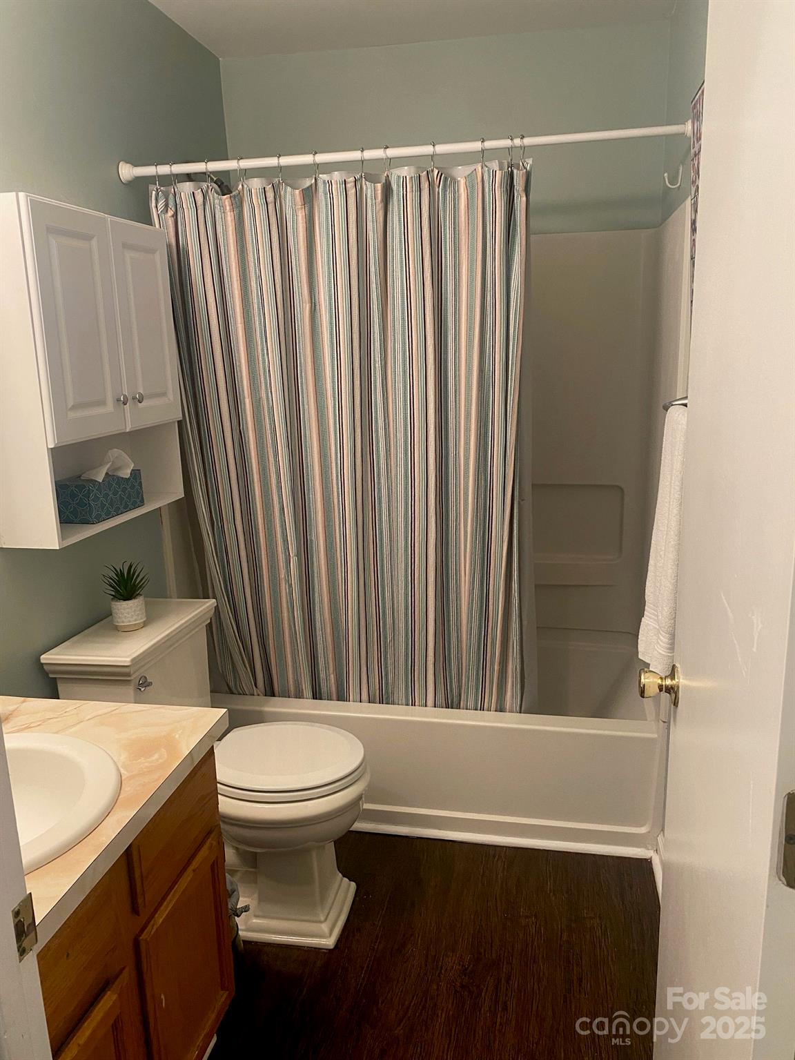 Glenwood Manor - Residential