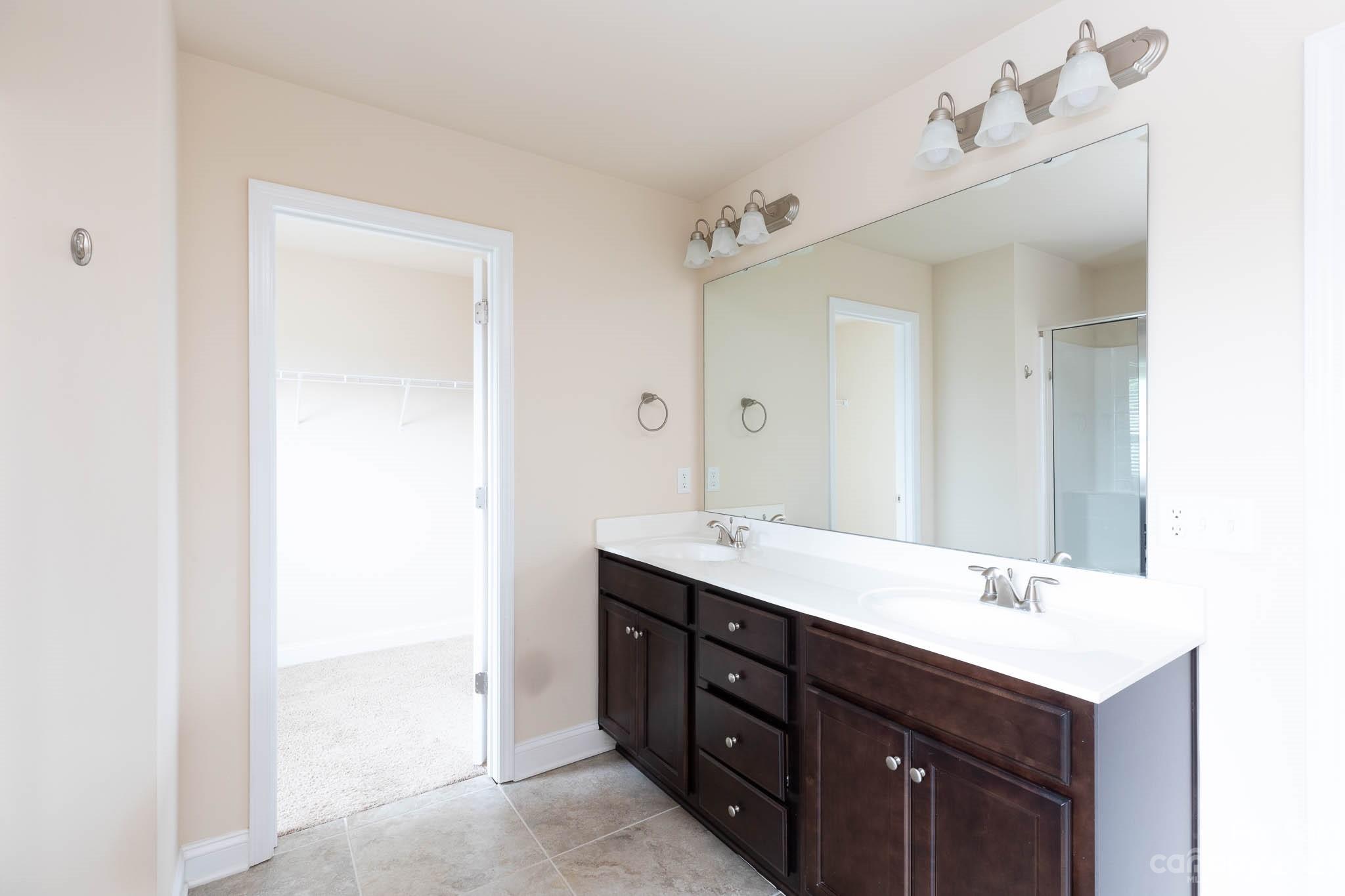 Walkers Ridge - Residential