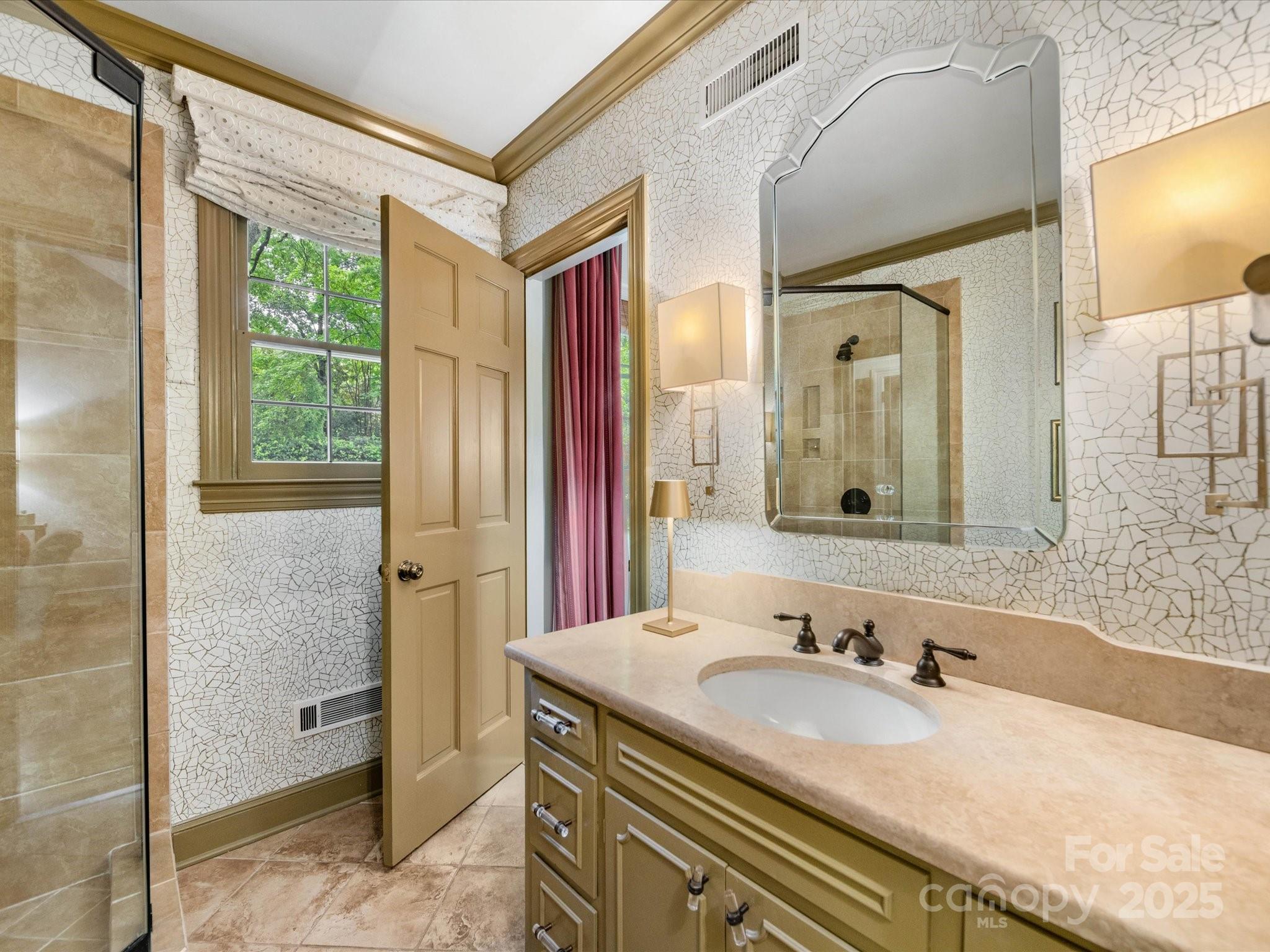 Deering Oaks - Residential