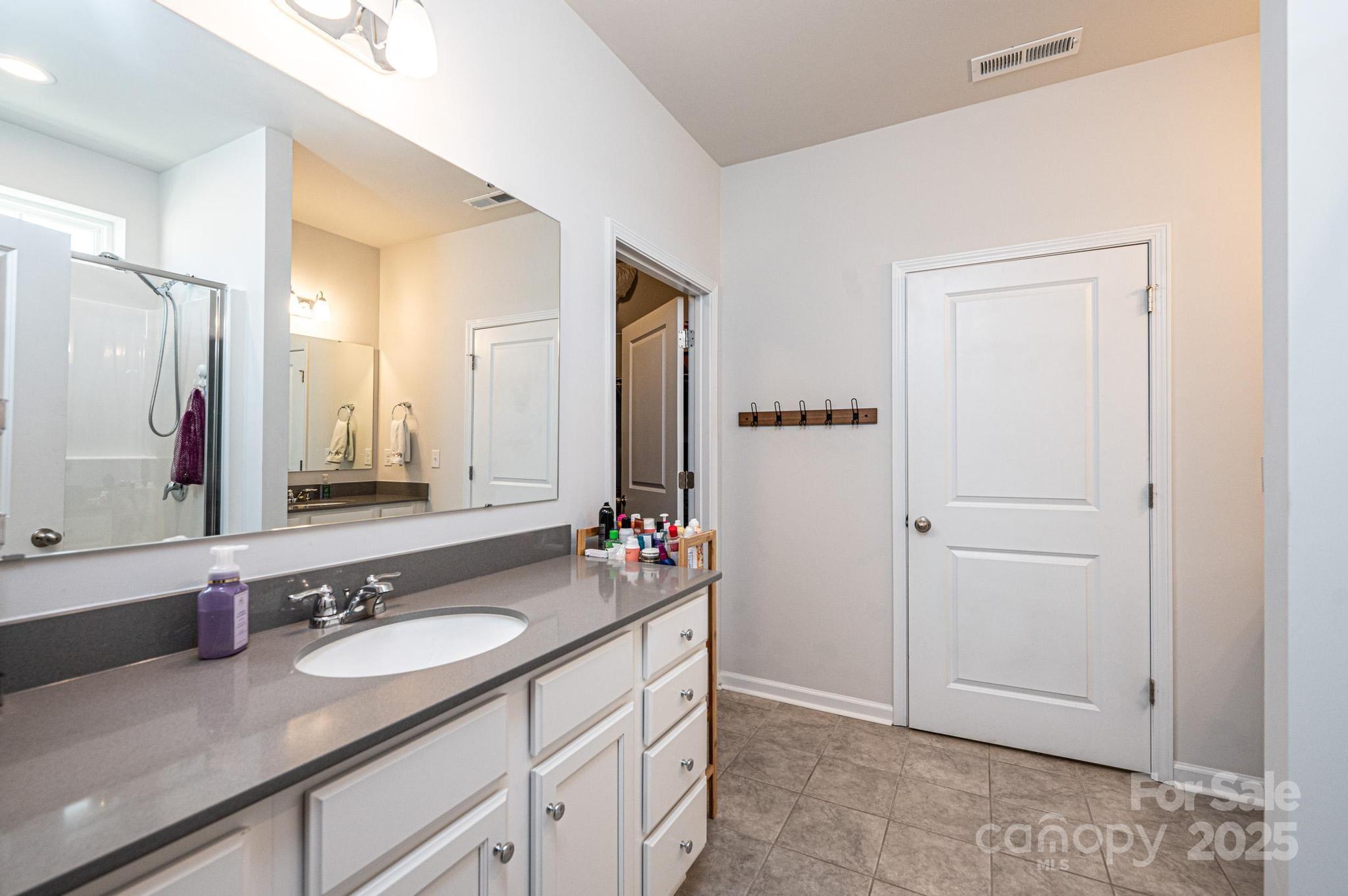 Denver, North Carolina 28037, United States, 4 Bedrooms Bedrooms, ,3 BathroomsBathrooms,Residential,Active,28230