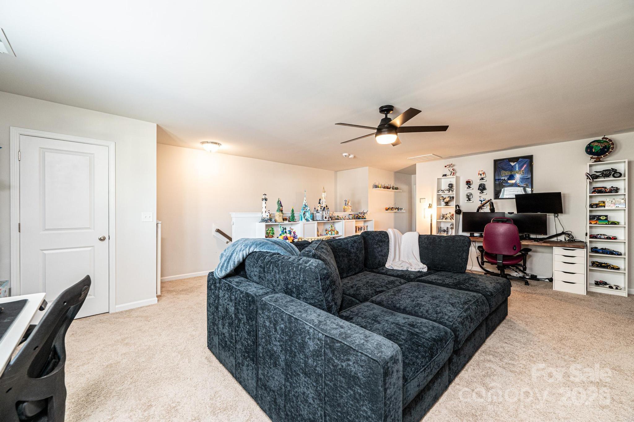 Denver, North Carolina 28037, United States, 4 Bedrooms Bedrooms, ,3 BathroomsBathrooms,Residential,Active,28230