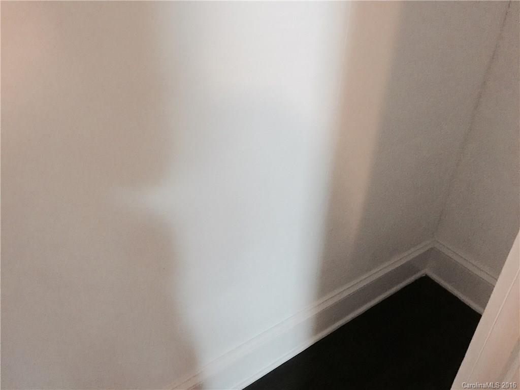 Royal Oaks - Residential Lease