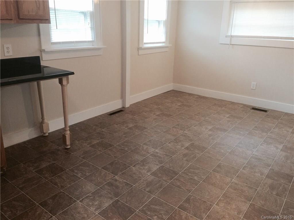 Royal Oaks - Residential Lease