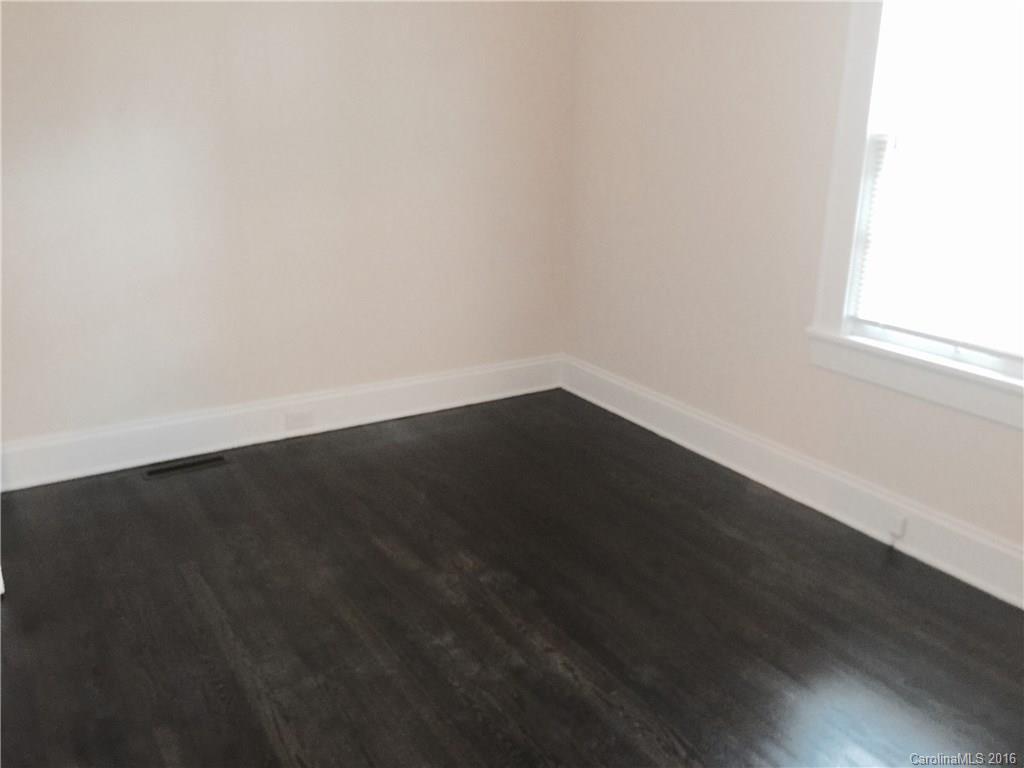 Royal Oaks - Residential Lease