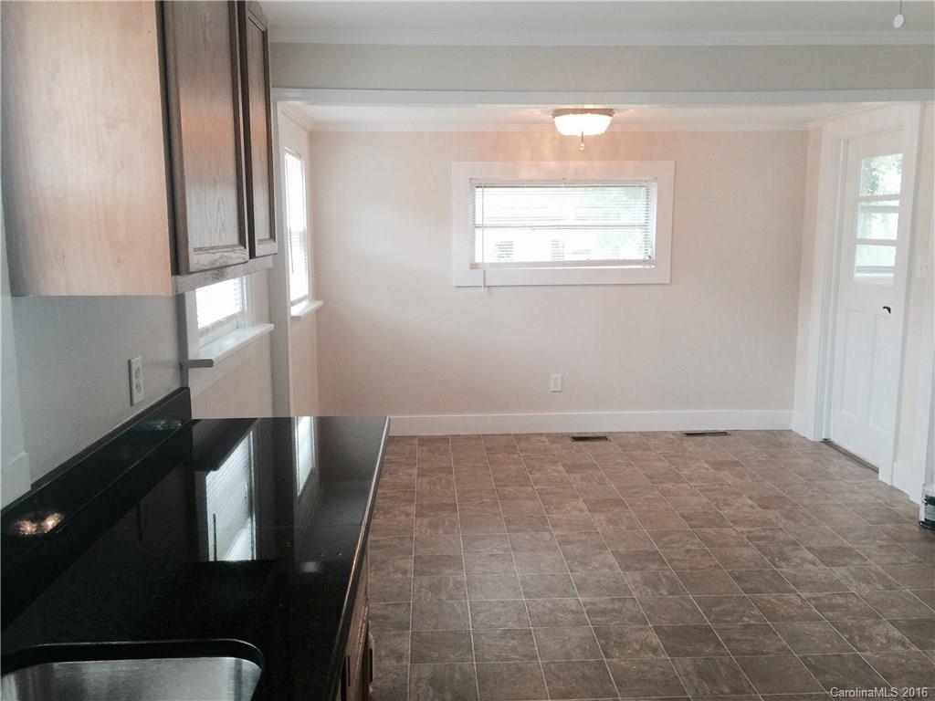 Royal Oaks - Residential Lease