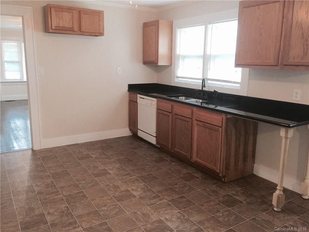 Royal Oaks - Residential Lease