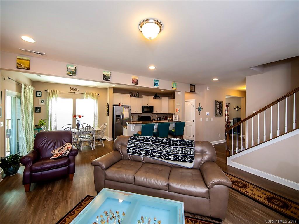 Mill Creek Falls - Residential