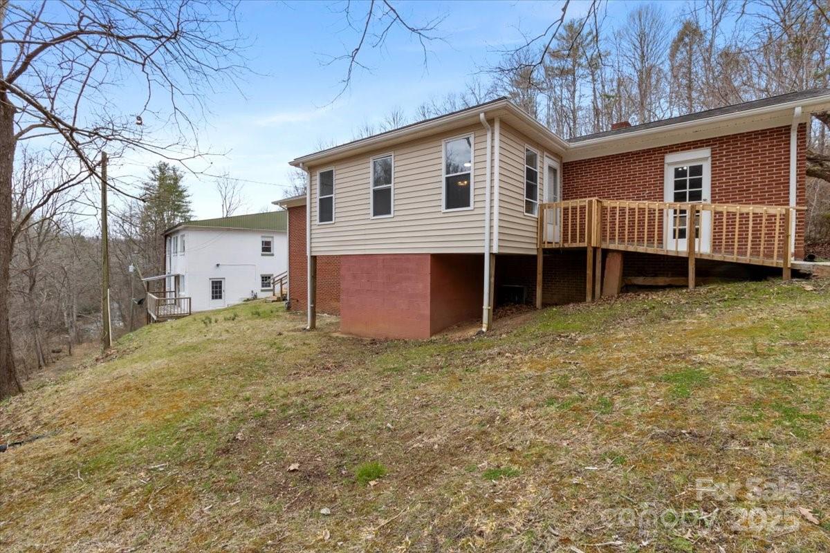 2599/2611 Old Mars Hill Highway