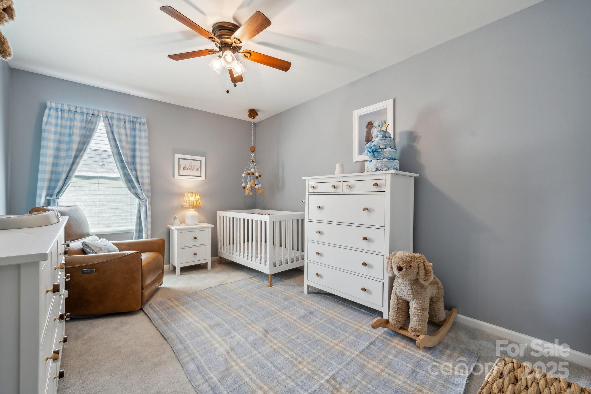 Newport Lakes - Residential