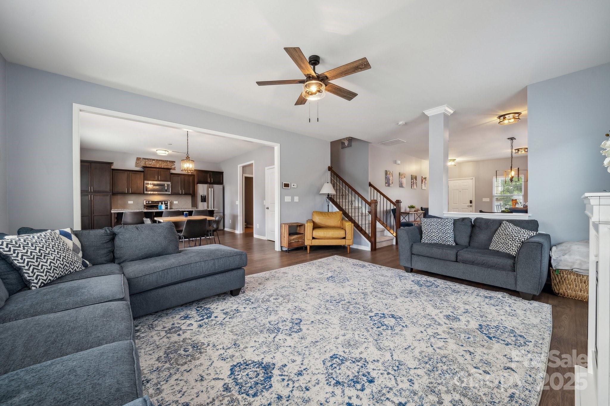 Newport Lakes - Residential