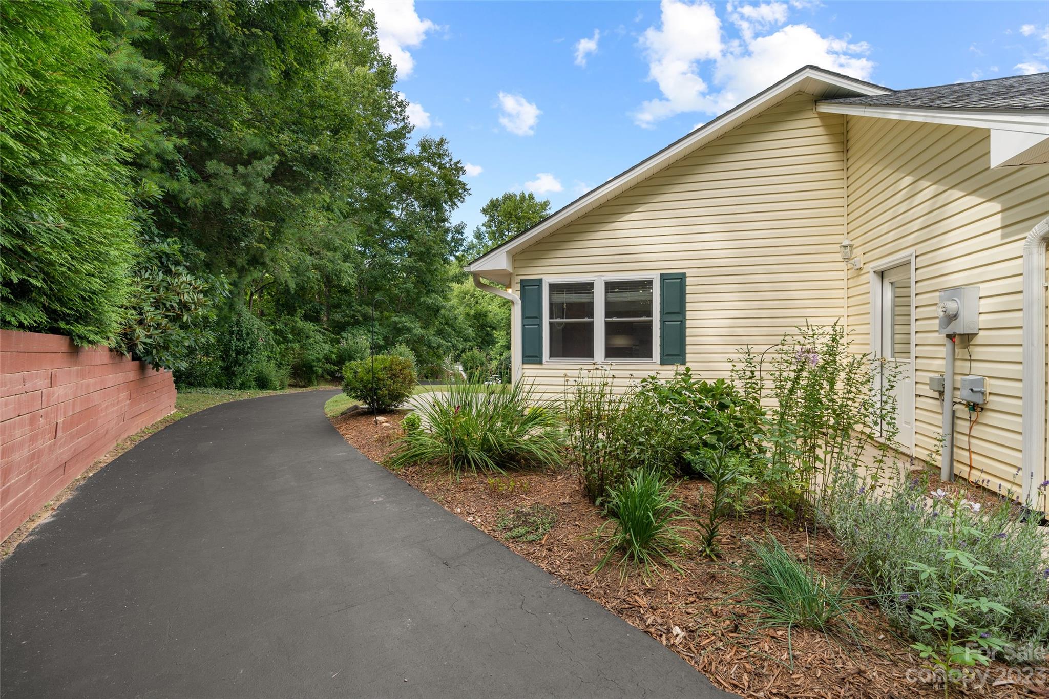 Poplar Creek - Residential