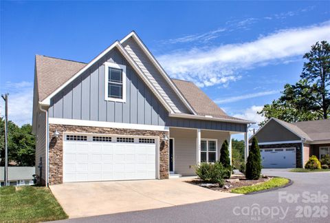 Photo of 22 Water Pointe Way, Weaverville, NC 28787 (MLS # 4388539)