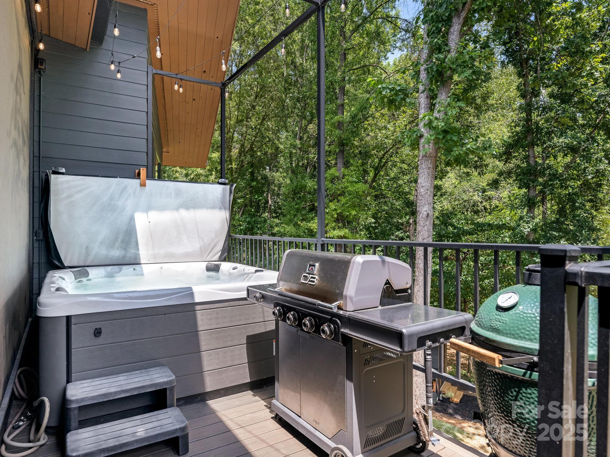 Idlewood Harbor - Residential