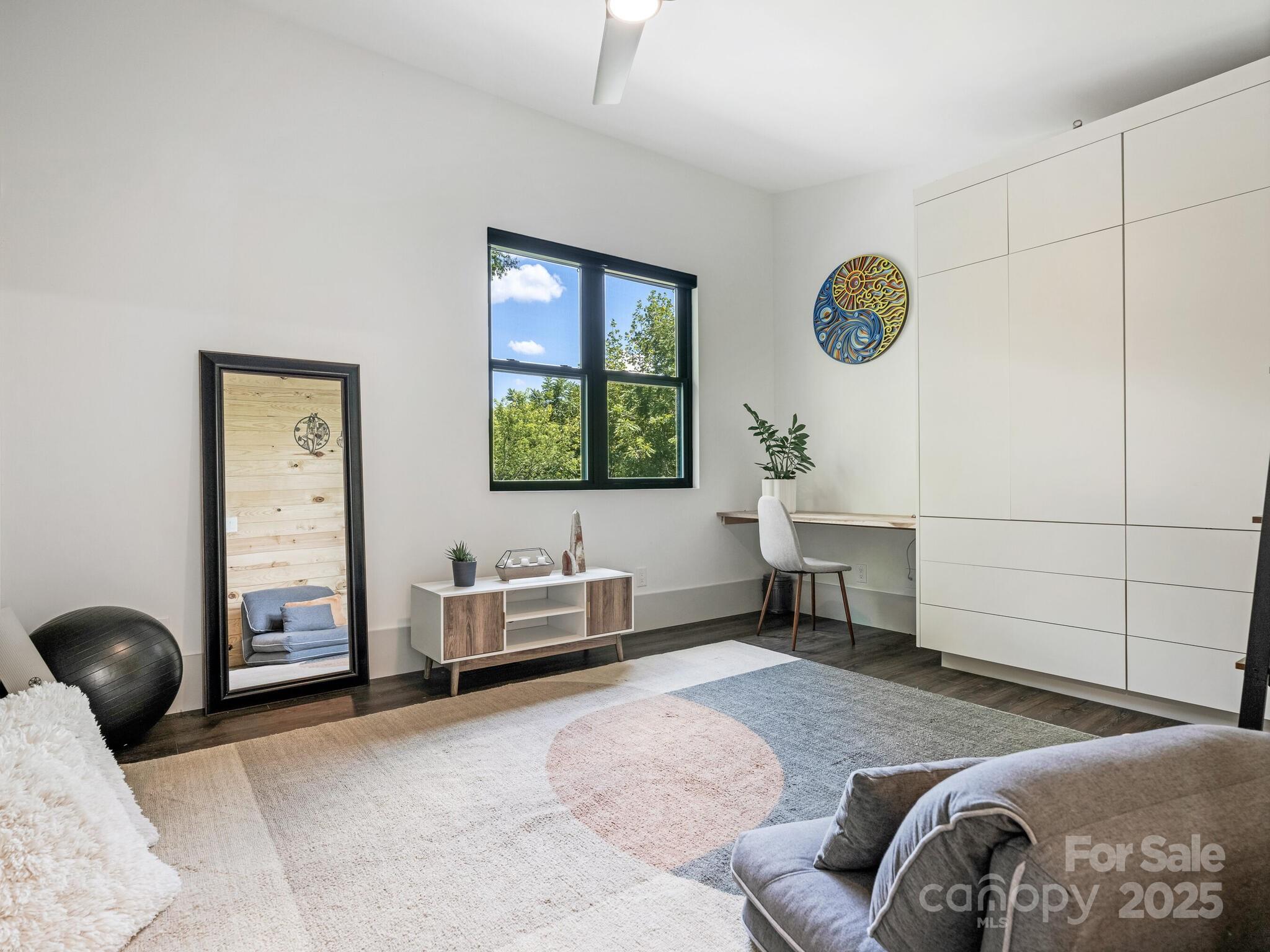 Idlewood Harbor - Residential