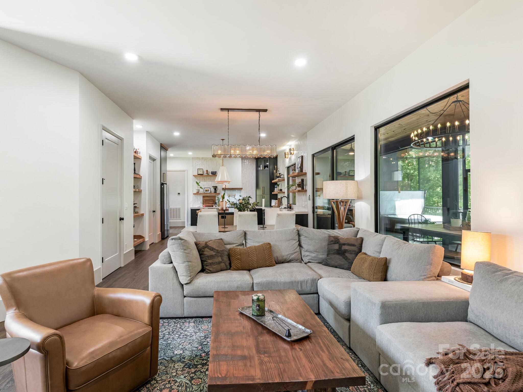 Idlewood Harbor - Residential