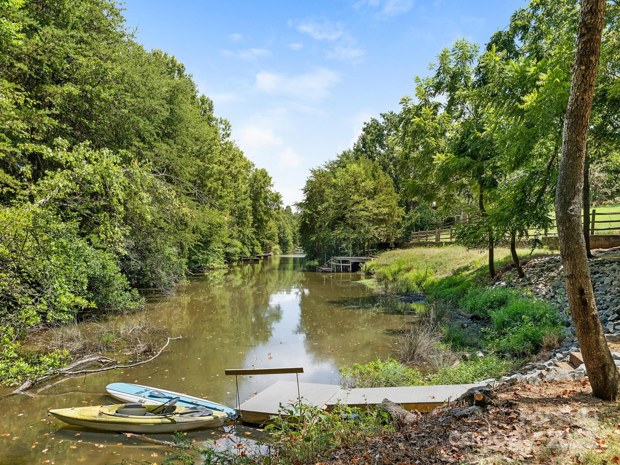 Idlewood Harbor - Residential