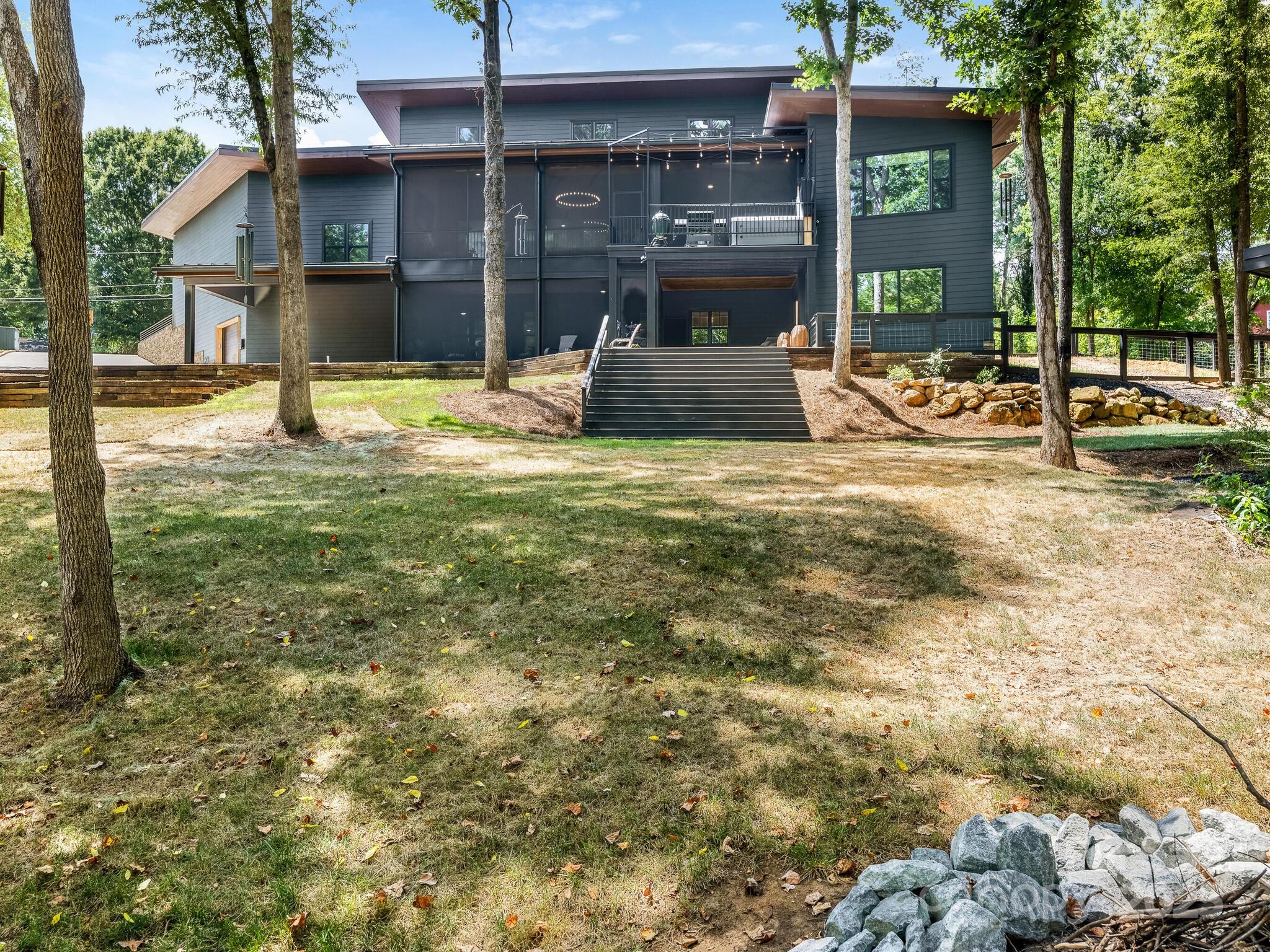 Idlewood Harbor - Residential