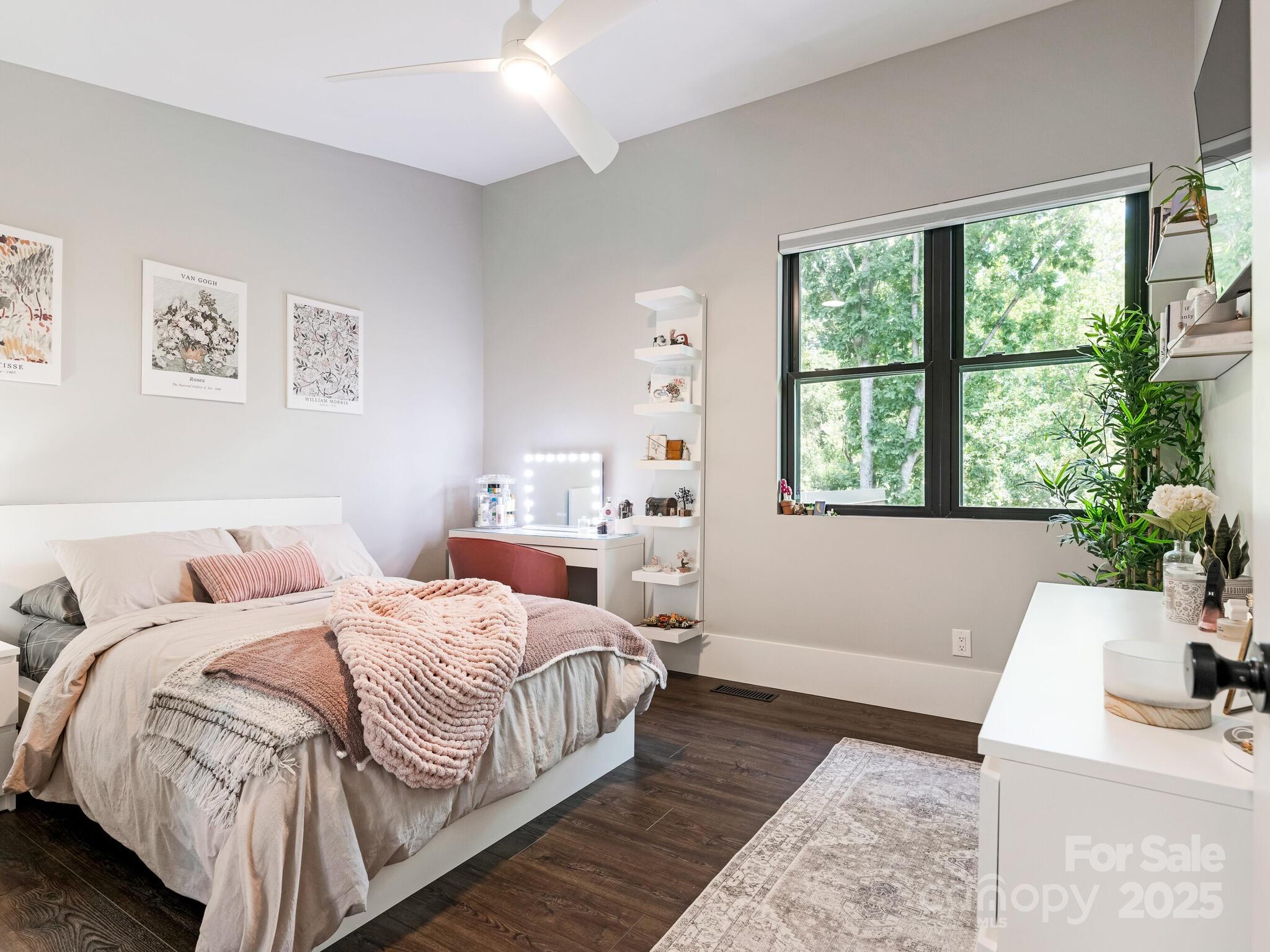 Idlewood Harbor - Residential