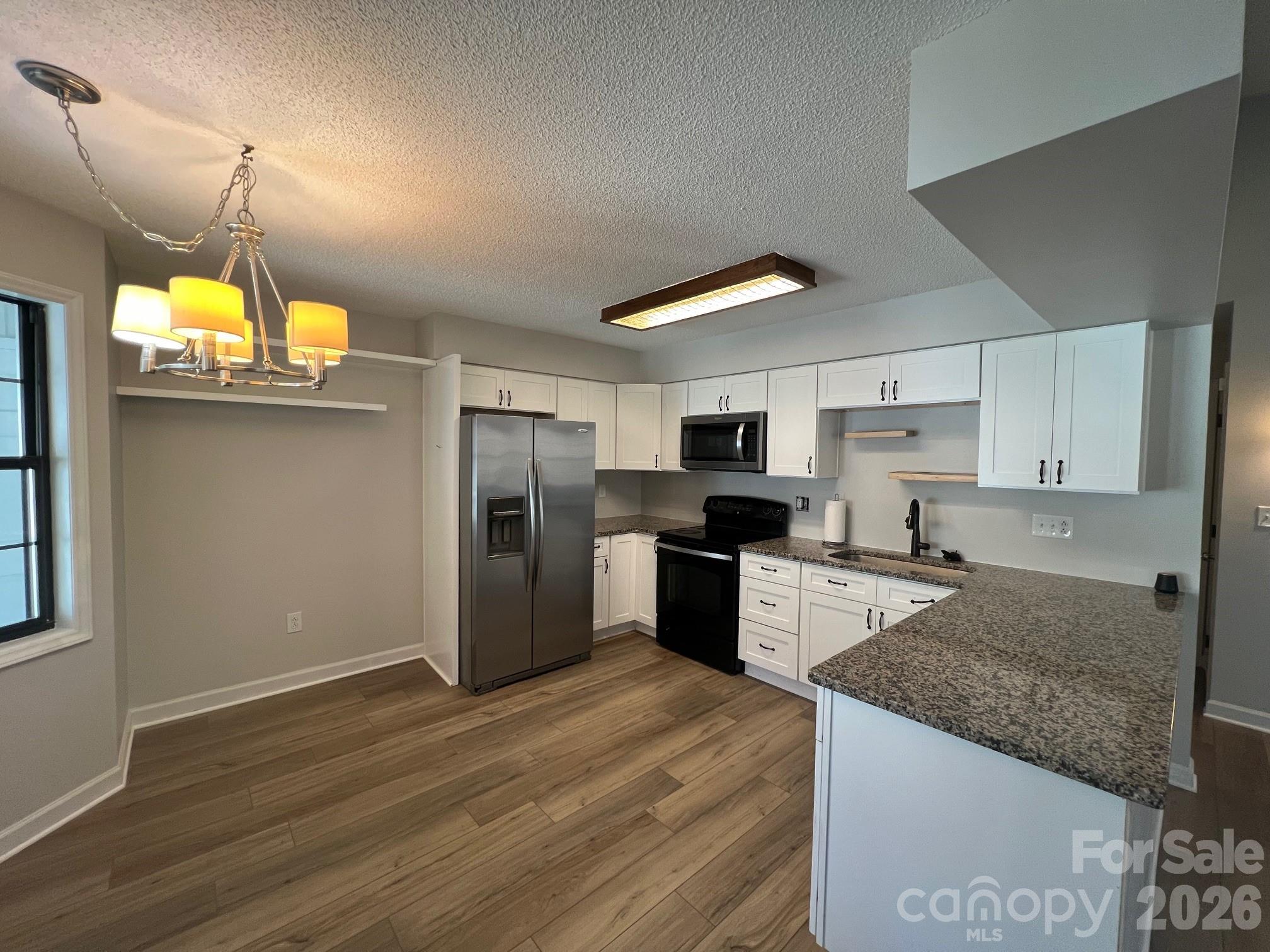 2774 Woodridge Drive E-1