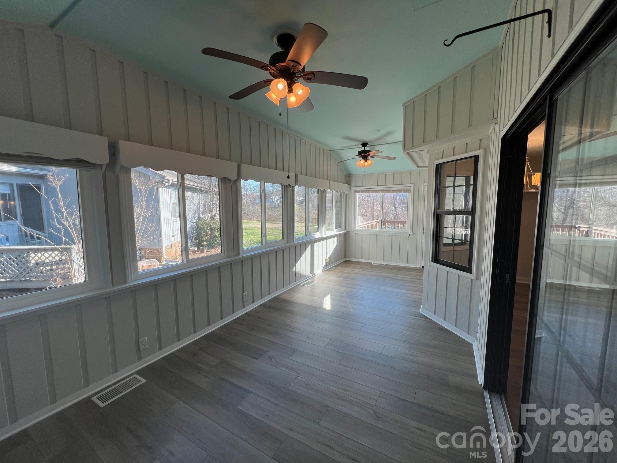 2774 Woodridge Drive E-1