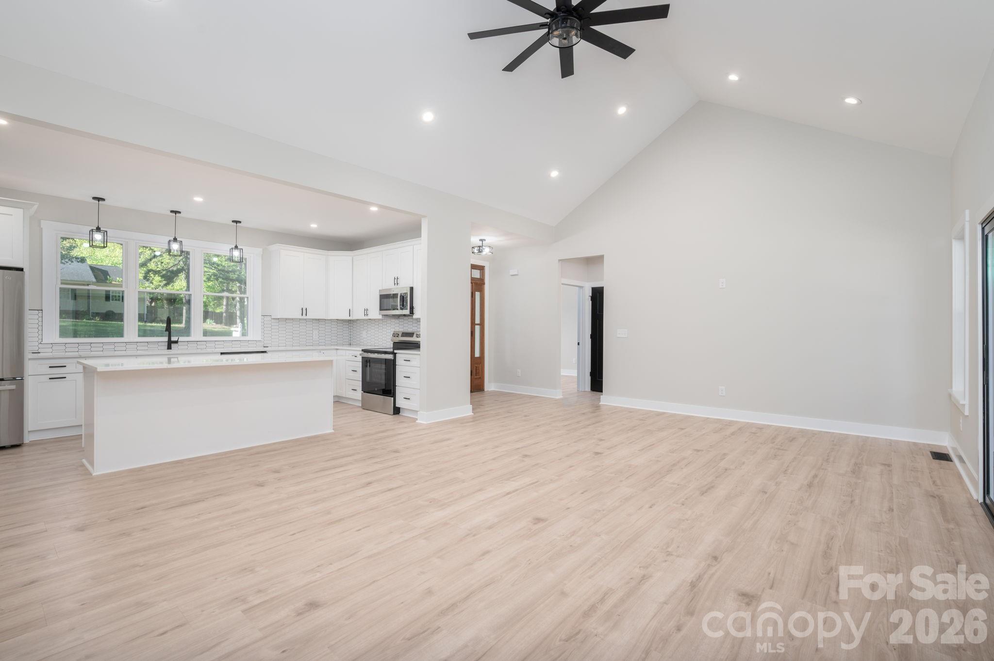 Delview Acres - Residential