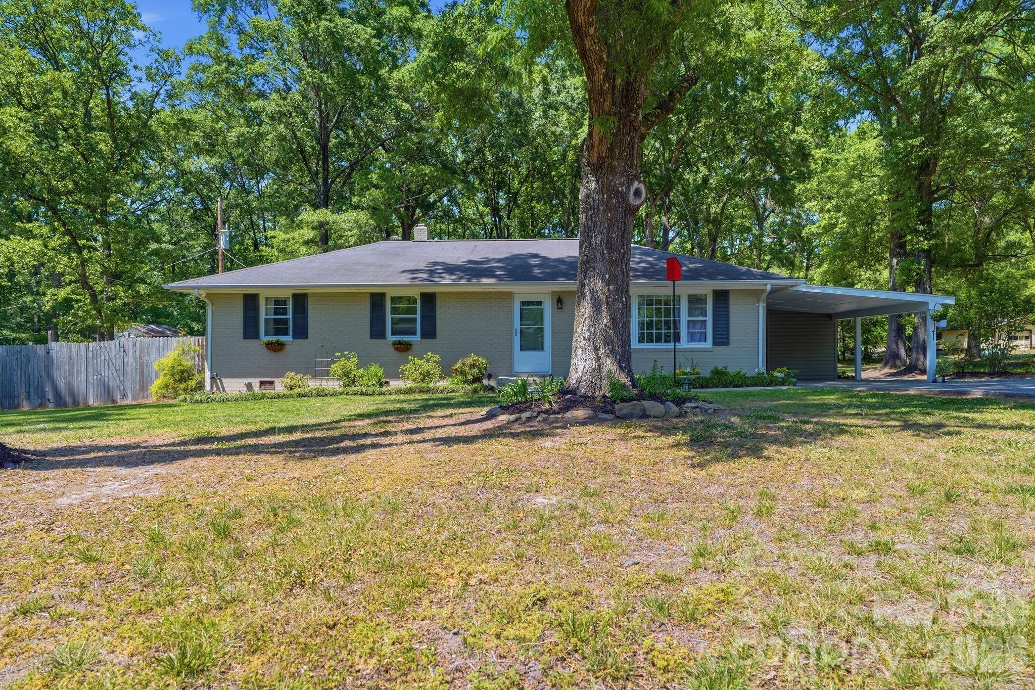 2522 Doster Road