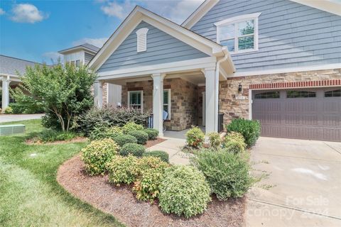 A home in Huntersville