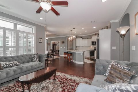 A home in Huntersville