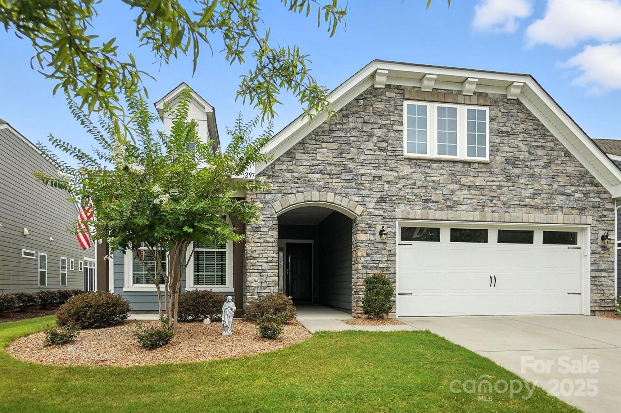 3297 Oliver Stanley Trail