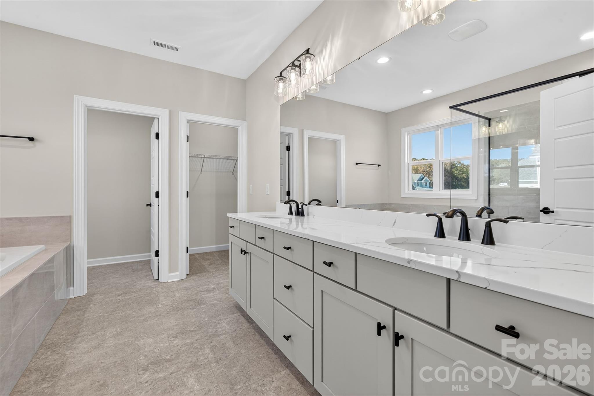 Oak Creek - Residential