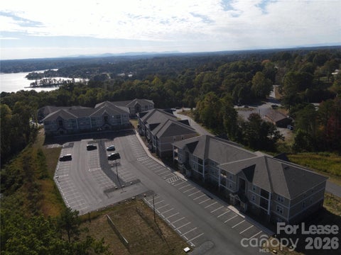 Photo of 130 Water Drive #305, Hickory, NC 28601 (MLS # 4417790)