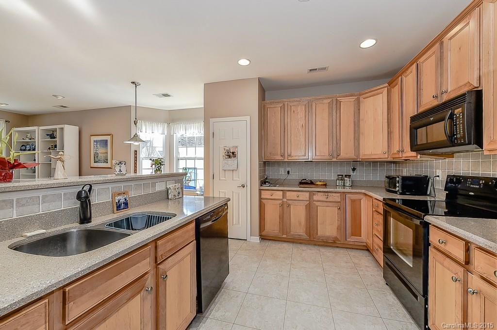 Four Seasons At Gold Hill - Residential