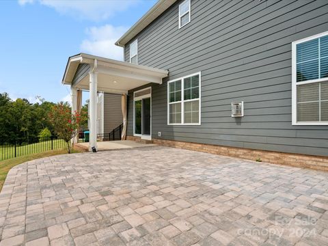 A home in Waxhaw