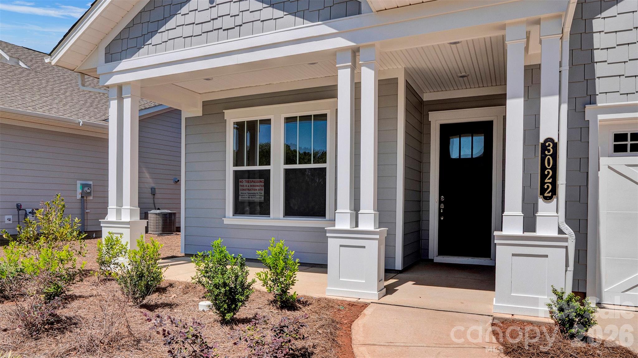 3022 Brush Creek