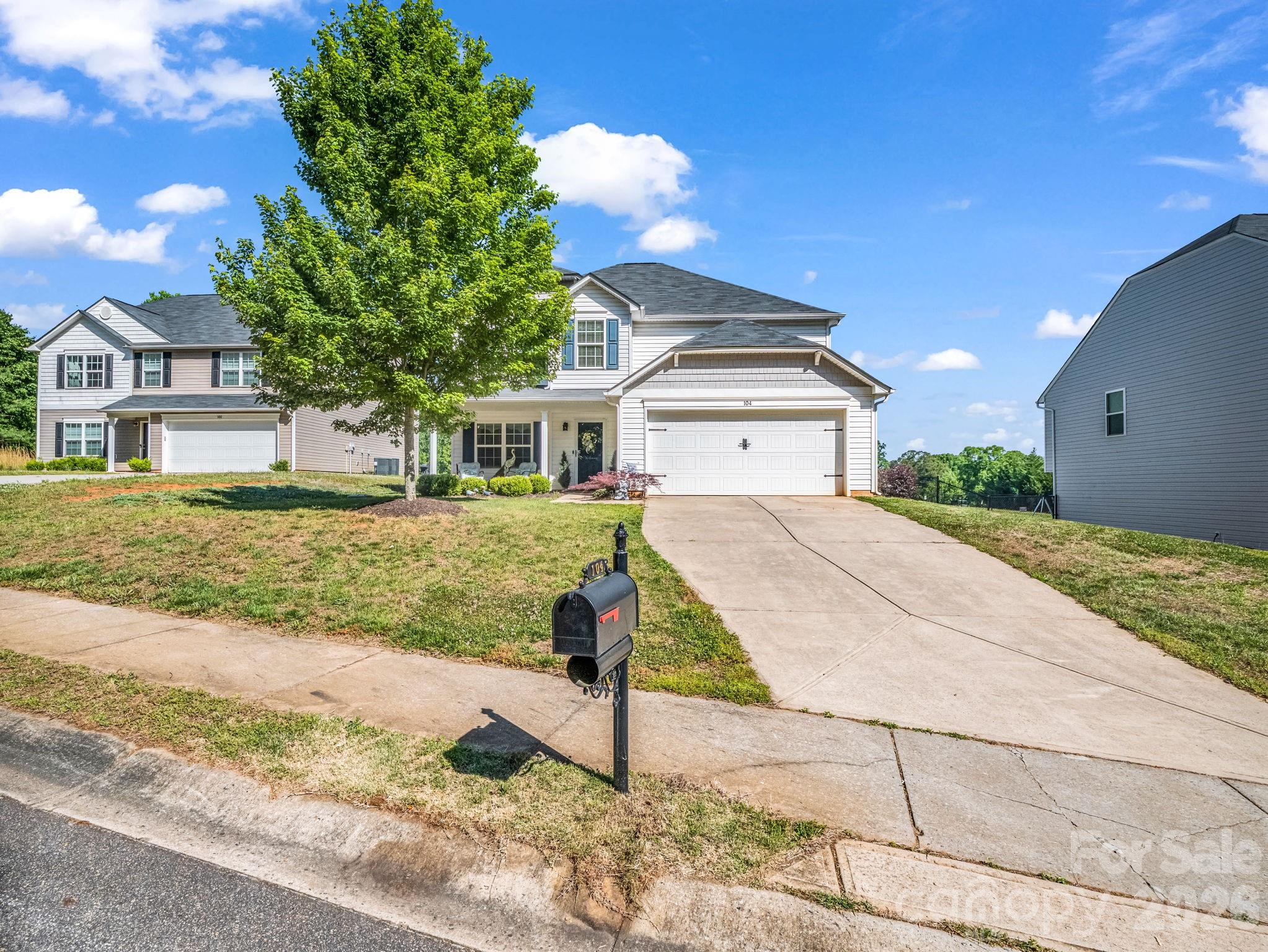 104 Bermuda Run
