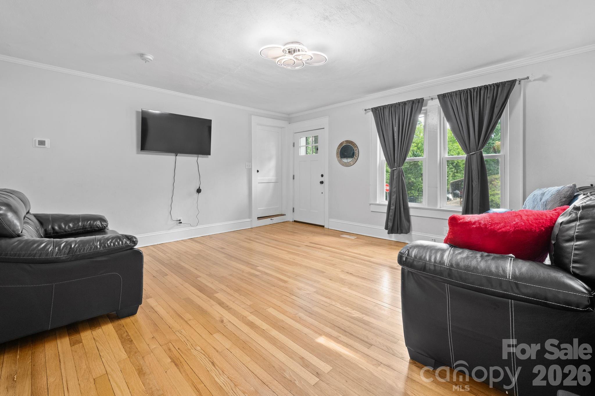 331 5th Avenue SE