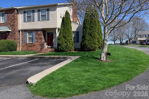 2705 N Center Street 43 Hickory NC 28601