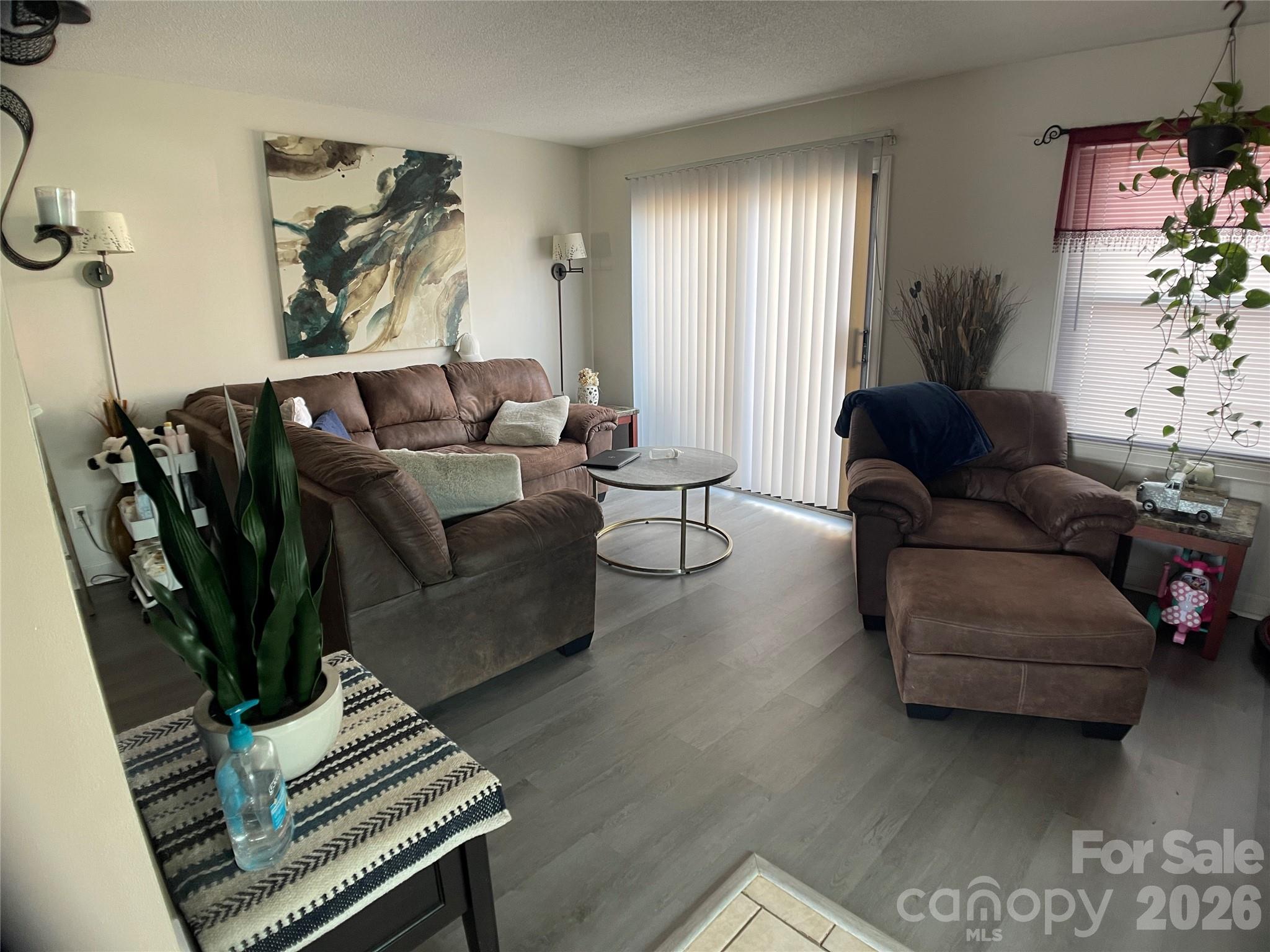 WESTMINISTER PARK - Residential